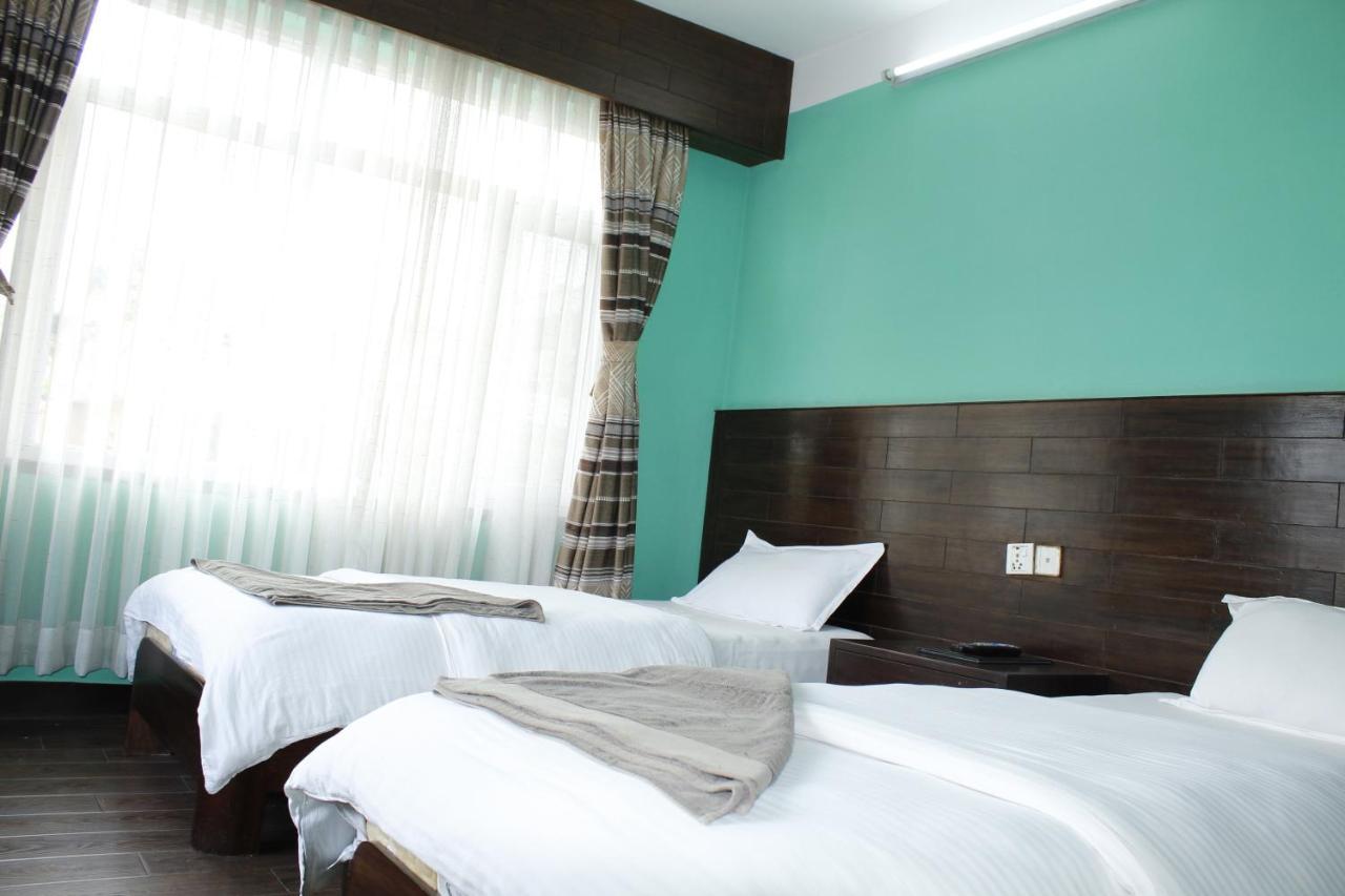Mount Annapurna Guest House Катманду Екстер'єр фото